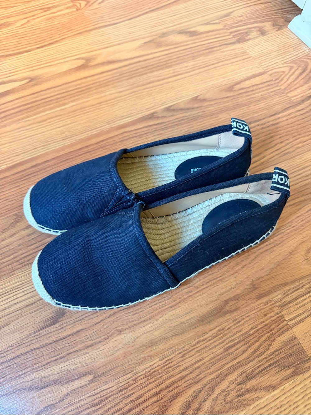 Michael Kors Navy Canvas Slip-On Espadrilles Size 7